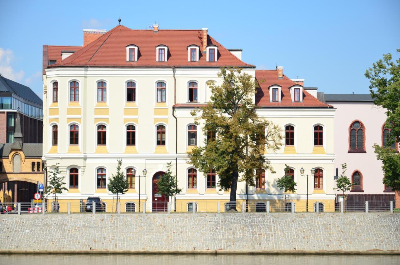 Bed and Breakfast Wenderedu Business Center Вроцлав Екстер'єр фото
