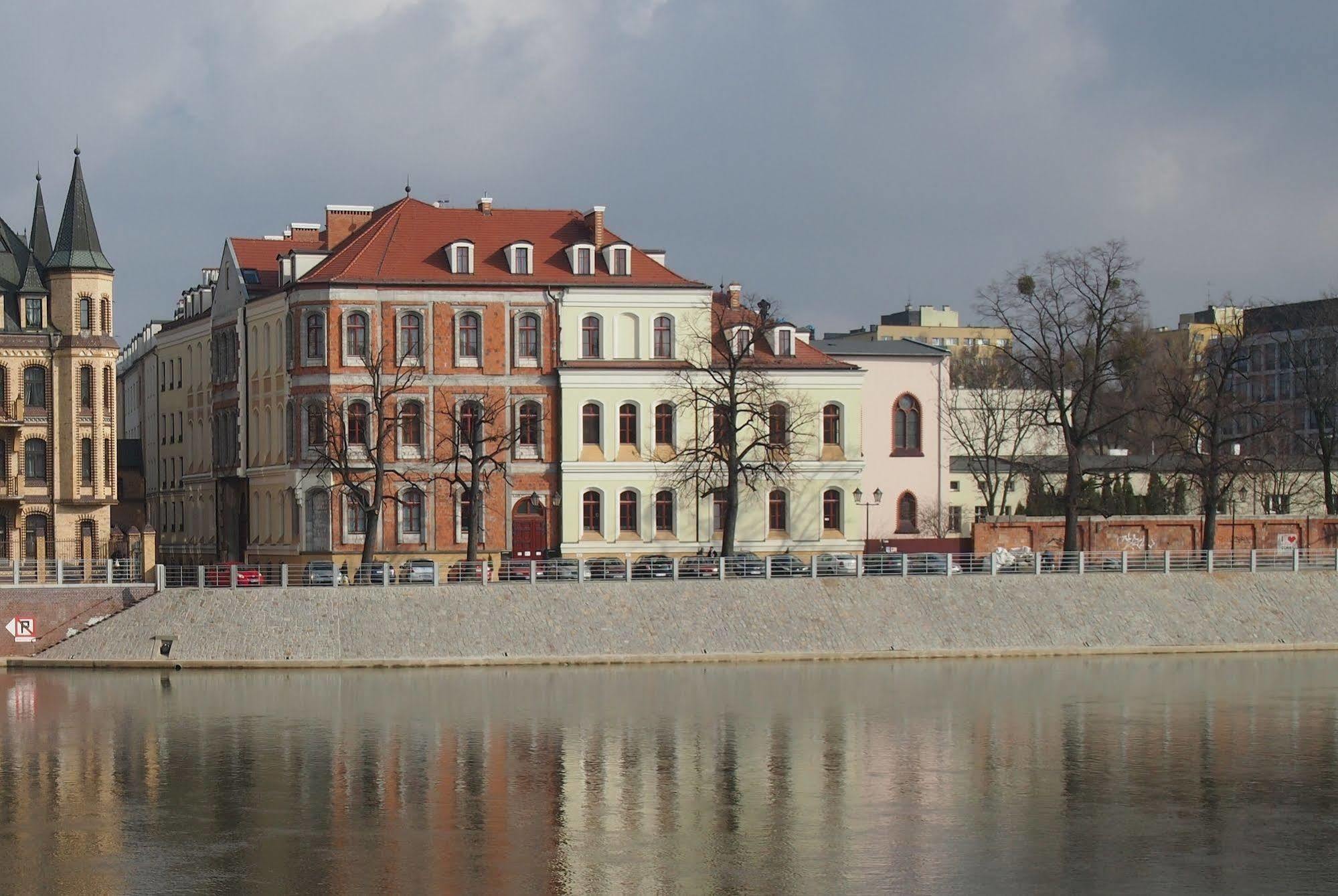 Bed and Breakfast Wenderedu Business Center Вроцлав Екстер'єр фото